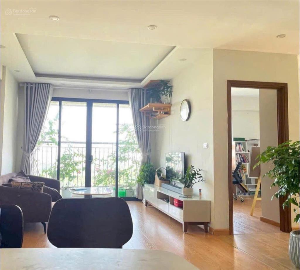 Bán chung cư vĩnh hoàng, giá 4,6 tỷ, 87m2 3 phòng ngủ, 2 vệ sinh, view hồ, đt 0936 358 ***
