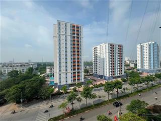 Bán gấp chung cư đền lừ 3, giá 3,8 tỷ, 65m2, 2 phòng ngủ, view hồ, đt 0936 358 ***