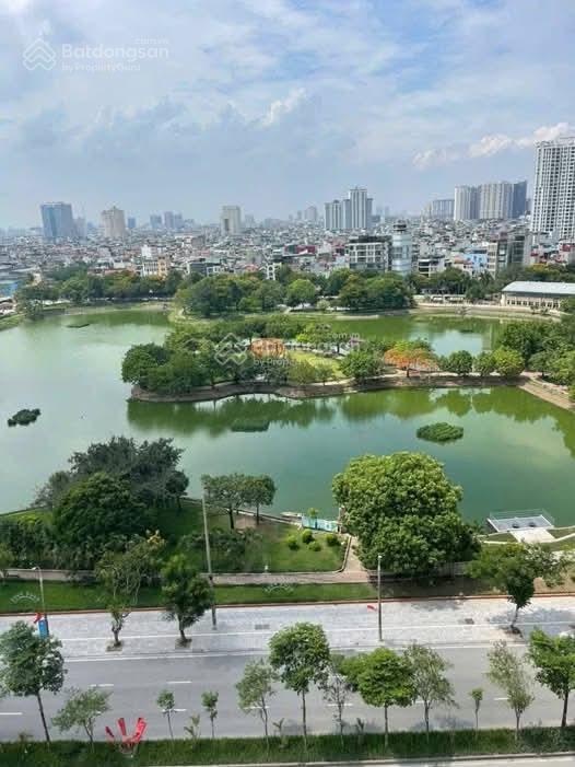 Bán gấp chung cư đền lừ 3, giá 3,8 tỷ, 65m2, 2 phòng ngủ, view hồ, đt 0936 358 ***