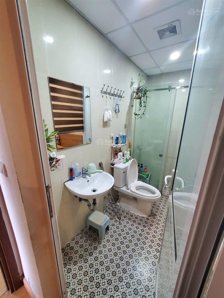 Bán chung cư đền lừ 3, giá 3,45 tỷ, 60m2, 2 phòng ngủ,  0936 358 ***
