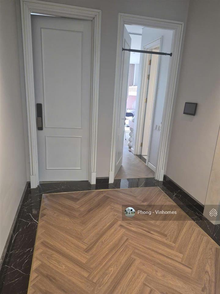 Bán gấp bt vinhomes riverside, giá tốt 68 tỷ, 220m2.