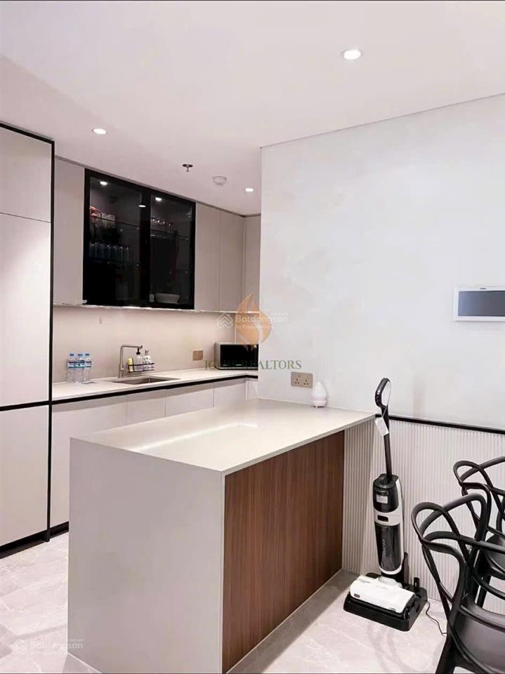 Căn hộ métropole thủ thiêm, 2 phòng ngủ 80m2 tại the crest residence, quận 2, view đẹp, 20,5 tỷ