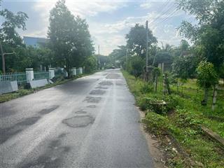 Chính chủ bán 12.000m2 đất thổ cư 100 mét mặt tiền cách quốc lộ 55 400 mét giá 11 tỷ  0909 278 ***