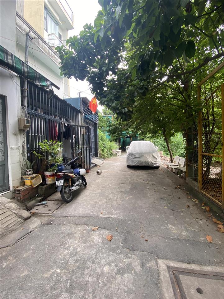 Cho thuê nhà 6 triệu 3 pn đường xe hơi