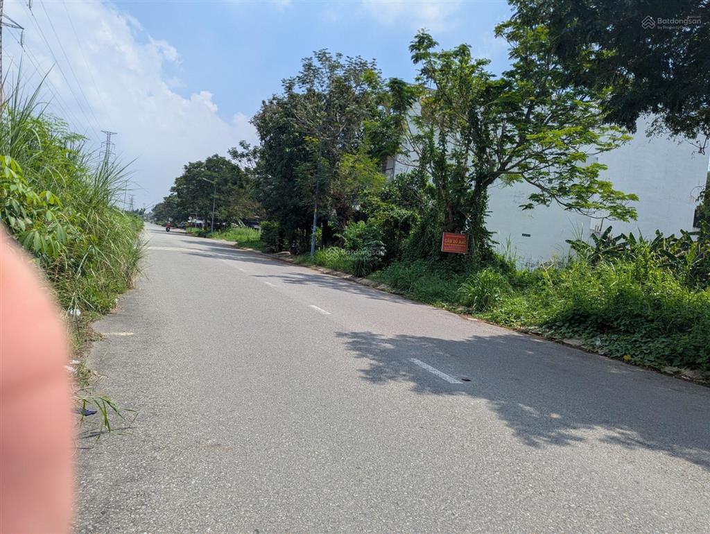 Bán đất mặt tiền đường 52m kdc khang điền bình chánh.
