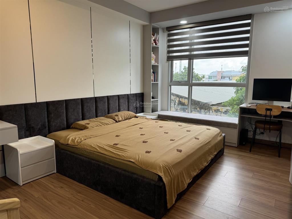 Căn hộ sài gòn airport 3 phòng ngủ, sổ hồng cầm tay. nội thất đẹp, bán gấp giá tốt ạ