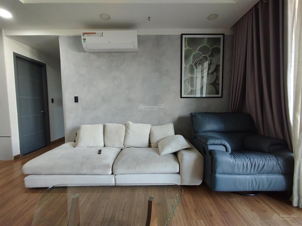 Căn hộ sài gòn airport 3 phòng ngủ, sổ hồng cầm tay. nội thất đẹp, bán gấp giá tốt ạ