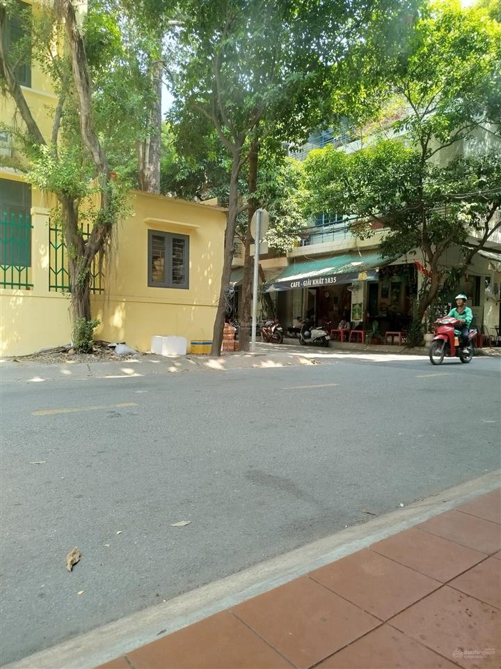 Nhà hẻm ô tô 6m khu tân canh, kích thước đẹp, nhà một đời chủ