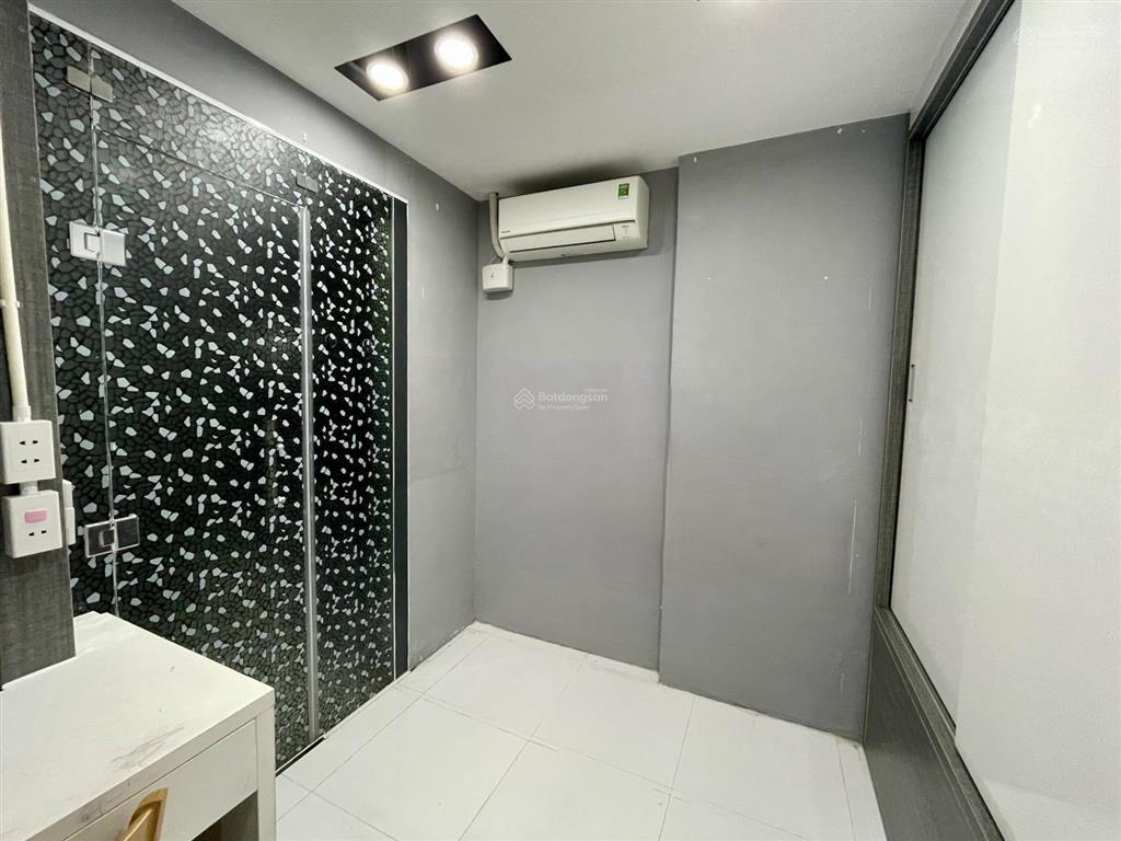 Căn hộ the botanica phổ quang 2 phòng ngủ, cho thuê dài hạn, giá chính chủ.  0938 480 ***