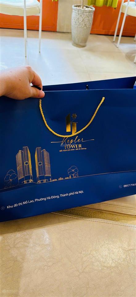 Cho thuê kepler căn vip 122m2, nội thất cao cấp 0912 868 ***