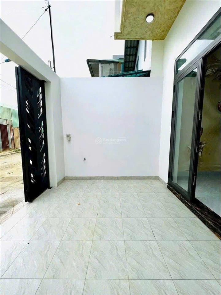 Bán gấp nr 3pn, 3wc tại hẻm 47, trường lưu, 50,6m2, giá 4,95 tỷ