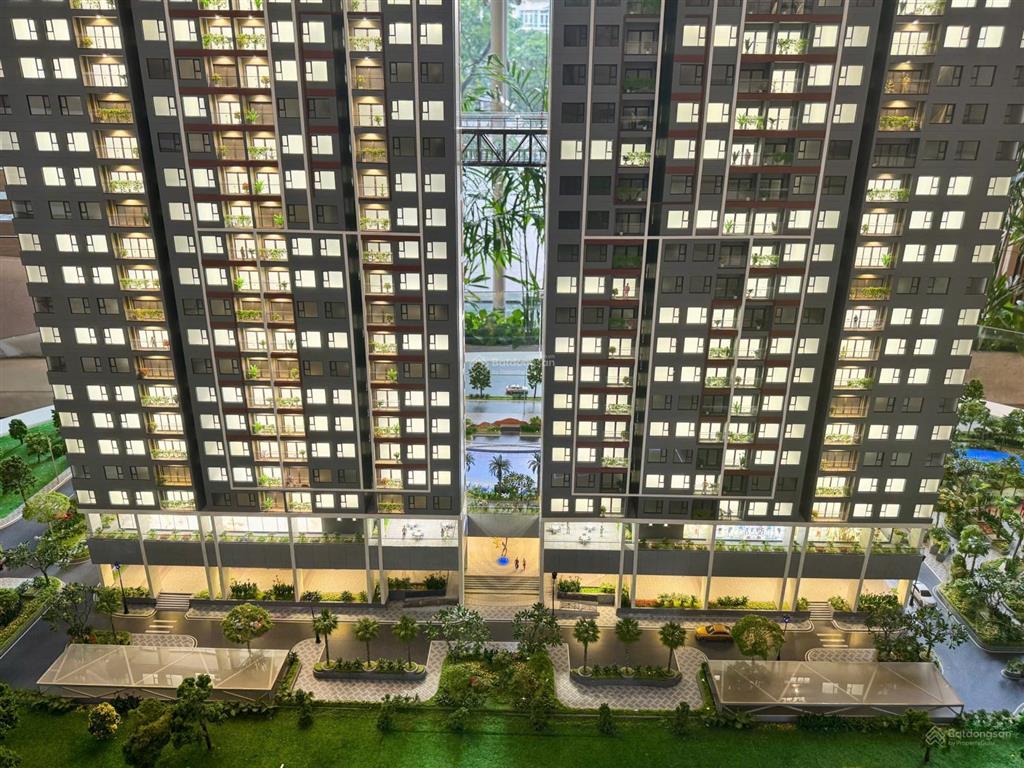 Hot! giá tốt căn hộ essensia sky dt lớn 2pn 81m2, giá chỉ 6 tỷ đã có vat.  mai linh 0901 377 ***