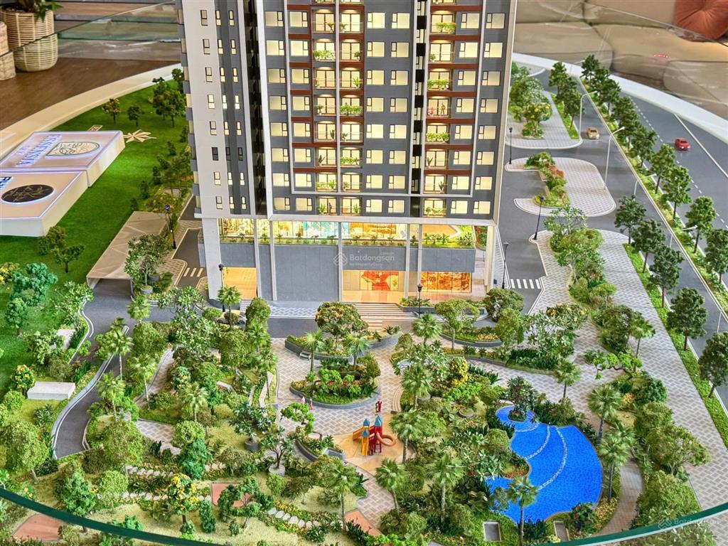 Hot! giá tốt căn hộ essensia sky dt lớn 2pn 81m2, giá chỉ 6 tỷ đã có vat.  mai linh 0901 377 ***