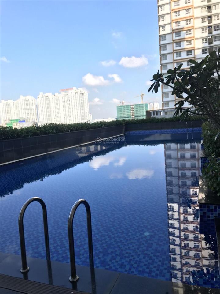 Em còn 1 căn 52m² dragon hill 2 giá chỉ 3,35 tỷ, đã có sổ hồng lầu cao view đông nam