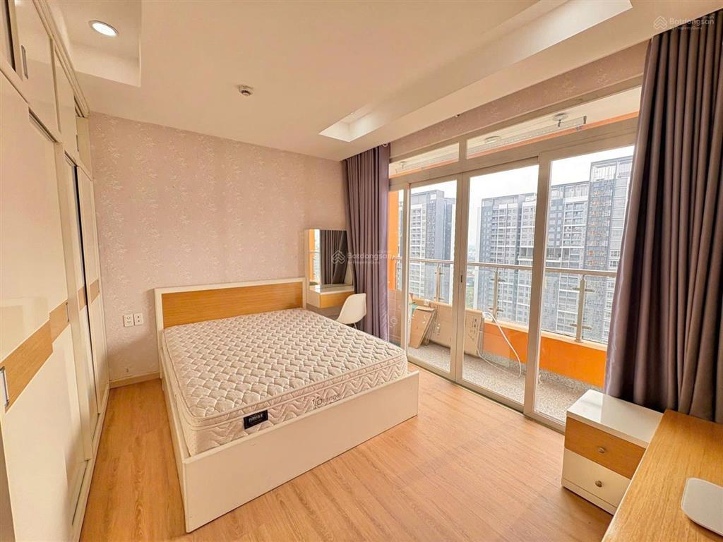Bán căn hộ dragon hill 1, dt 92m², 3pn2wc, nhà mới, full nội thất, có sẵn thu nhập
