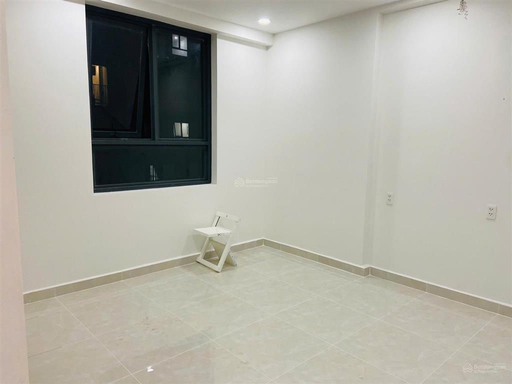 Đổi nhà rộng hơn nên cần bán căn hộ 2pn2wc 55m2 sài gòn intela bình chánh, tầng cao view thoáng