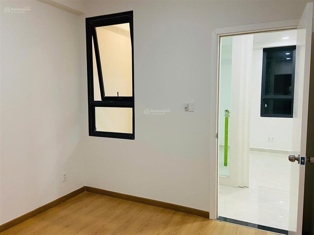 Đổi nhà rộng hơn nên cần bán căn hộ 2pn2wc 55m2 sài gòn intela bình chánh, tầng cao view thoáng