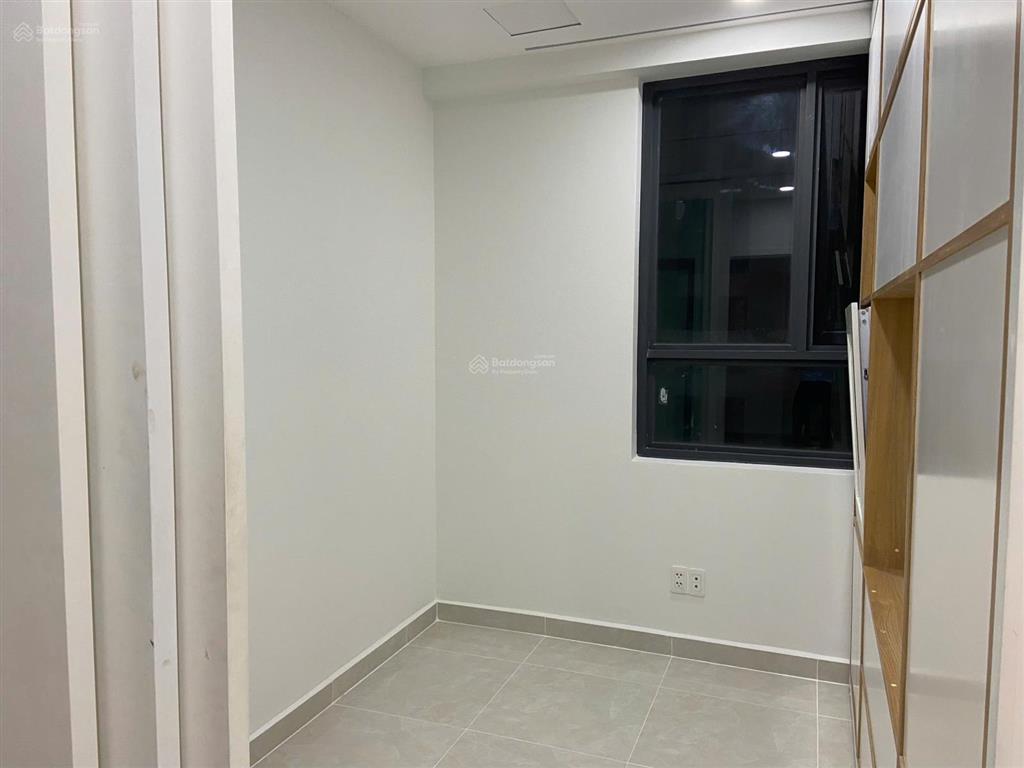 Đổi nhà rộng hơn nên cần bán căn hộ 2pn2wc 55m2 sài gòn intela bình chánh, tầng cao view thoáng