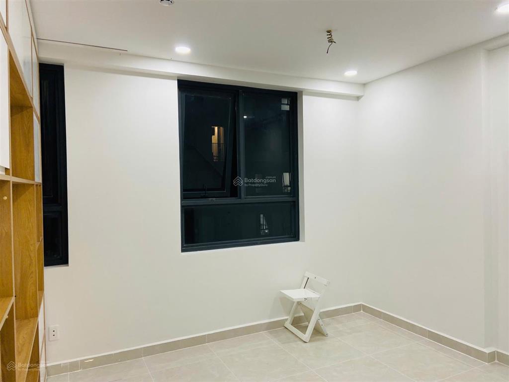 Đổi nhà rộng hơn nên cần bán căn hộ 2pn2wc 55m2 sài gòn intela bình chánh, tầng cao view thoáng