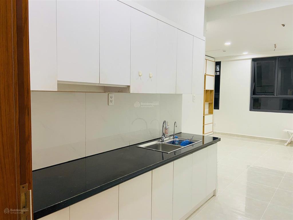 Đổi nhà rộng hơn nên cần bán căn hộ 2pn2wc 55m2 sài gòn intela bình chánh, tầng cao view thoáng