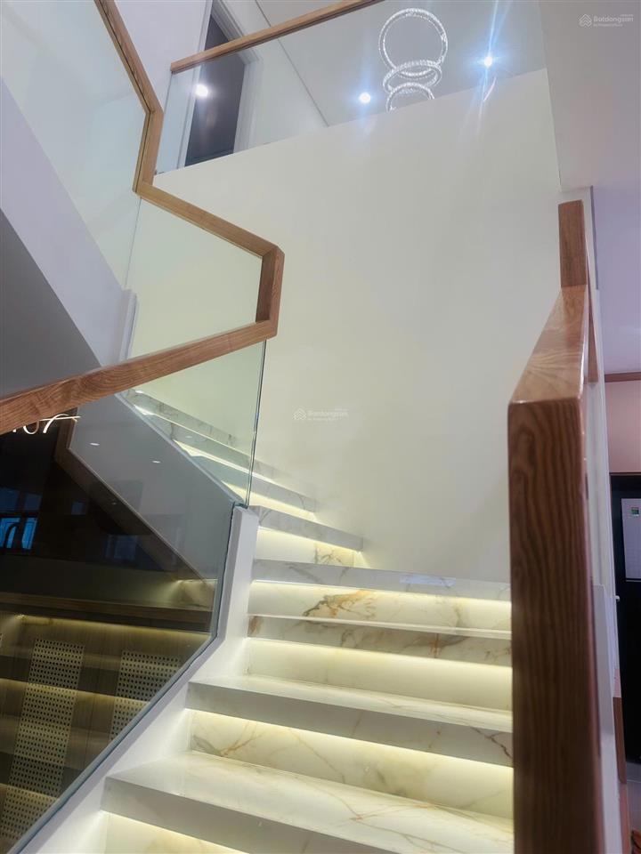 Bán căn hộ duplex dragon hill 2, 150m2, 3pn, 3wc, thiết kế nội thất cao cấp, đã có sổ hồng