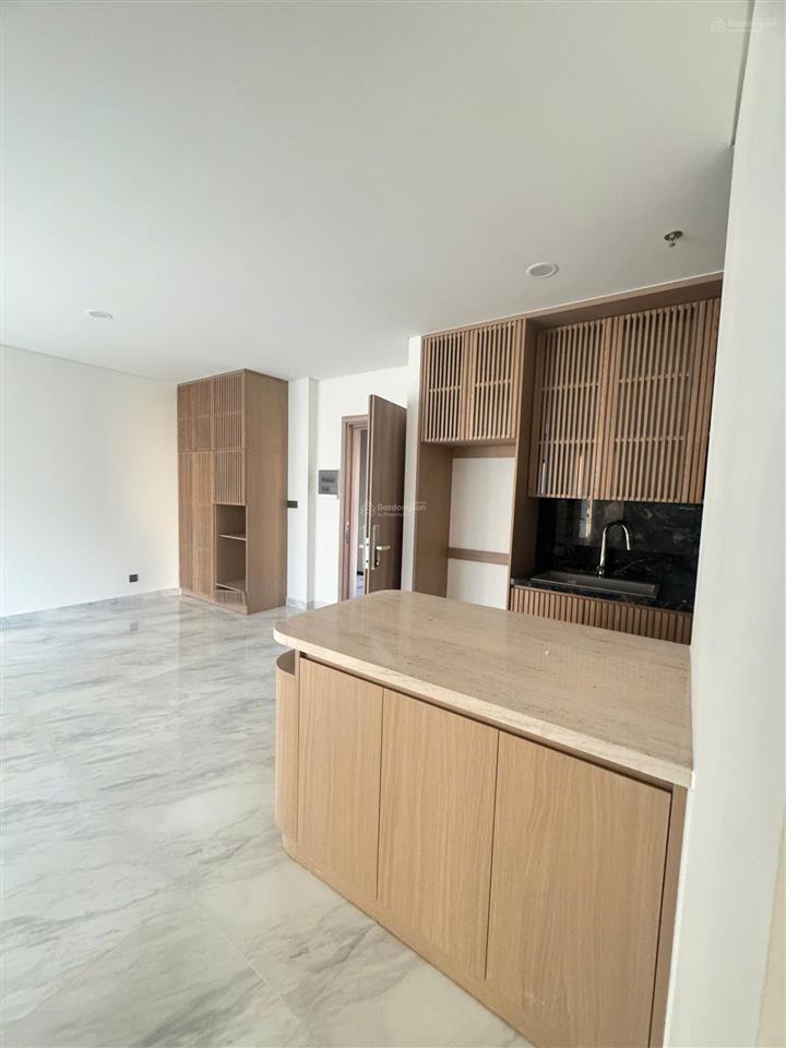 Mã căn b01 essensia sky, view pmh, căn góc, 2pn2wc bán chênh nhẹ 150tr  0901 377 *** em mai linh