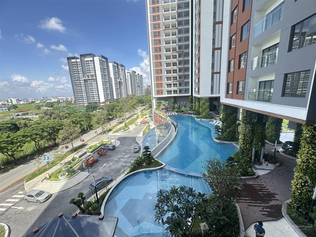Giỏ hàng em linh còn căn 5,35 tỷ view hồ bơi tuyệt đẹp, tặng nội thất bếp chủ đầu tư bàn giao