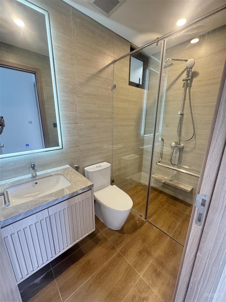 Bán cc essensia sky, 5.85 tỷ, 81m2, 2pn, 2wc, siêu hot ở nhà bè