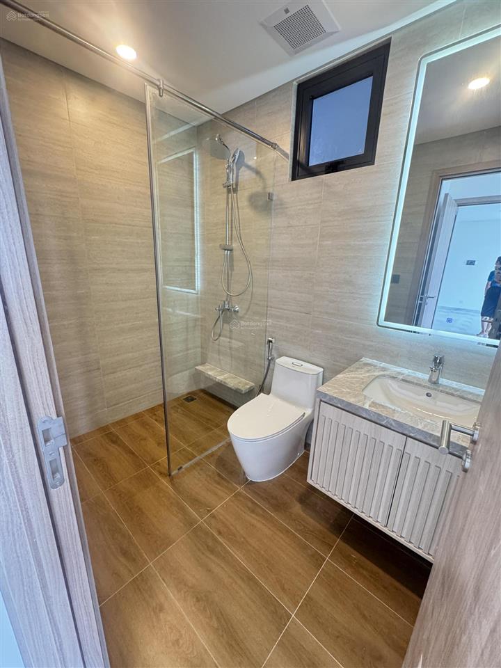 Bán cc essensia sky, 5.85 tỷ, 81m2, 2pn, 2wc, siêu hot ở nhà bè