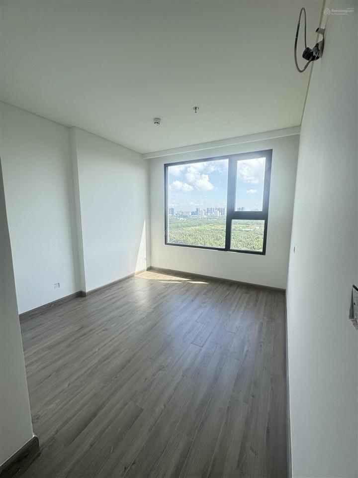 Bán cc essensia sky, 5.85 tỷ, 81m2, 2pn, 2wc, siêu hot ở nhà bè