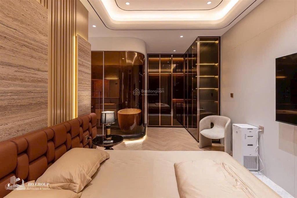 Bán gấp trong tháng 2 phòng ngủ, sổ đỏ toà 18t2 the golden an khánh, hoài đức, căn đẹp, full đồ
