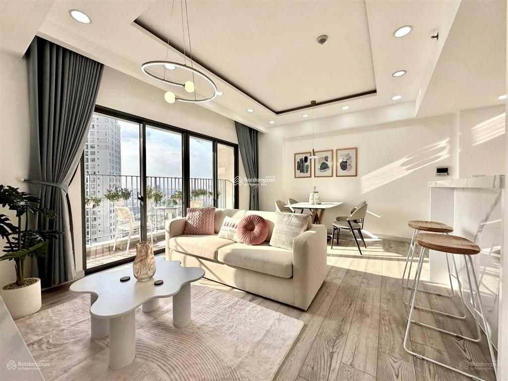 Cho thuê nhà riêng 5 tầng đông ngạc, 35m2, 3 phòng ngủ, 4wc, điện nước giá dân, sân để xe