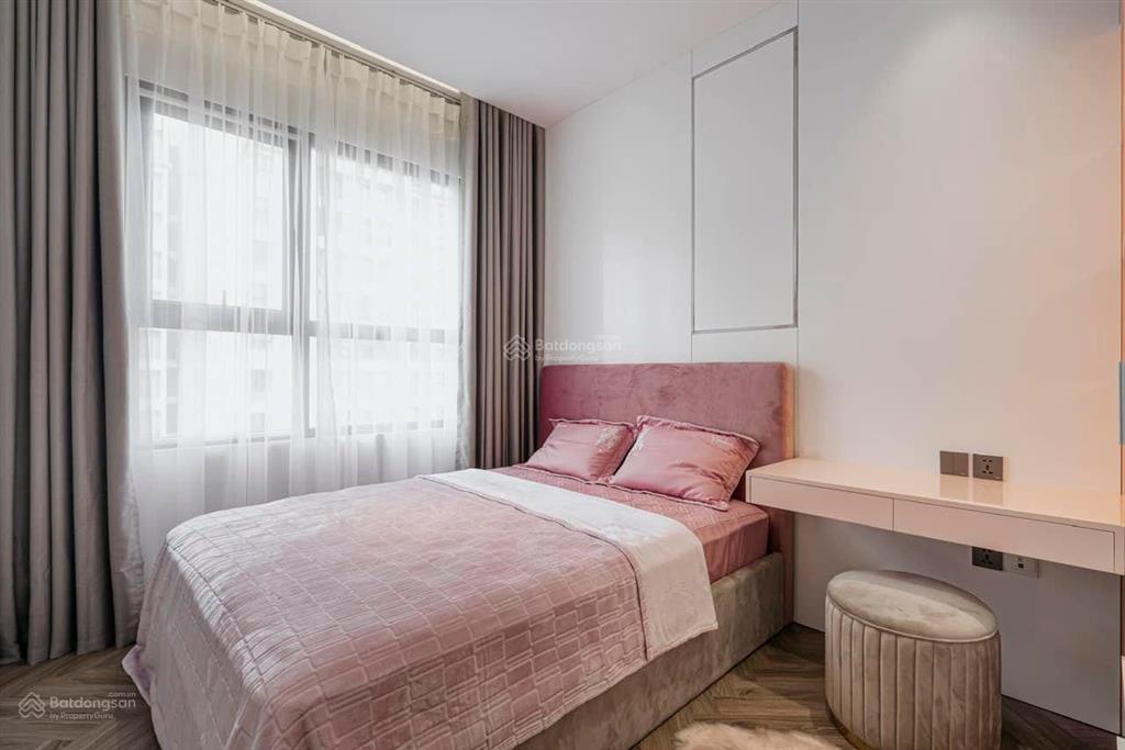 Bán gấp căn hộ 2pn 70m vinhomes d'capitale, 119 trần duy hưng, giá đầu tư 8,5 tỷ, full đồ, đông nam