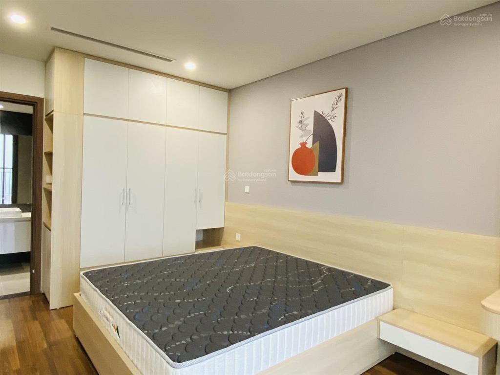 Cần bán căn hộ 61m2 chung cư iris garden full nội thất giá 5 tỷ 0973 563 ***