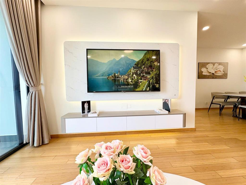 Gia đình có việc cần bán căn hộ 84m² chung cư the zei, đầy đủ nội thất giá tốt 8.6 tỷ 0973 563 ***