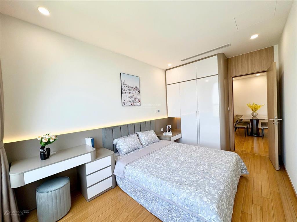 Gia đình có việc cần bán căn hộ 84m² chung cư the zei, đầy đủ nội thất giá tốt 8.6 tỷ 0973 563 ***