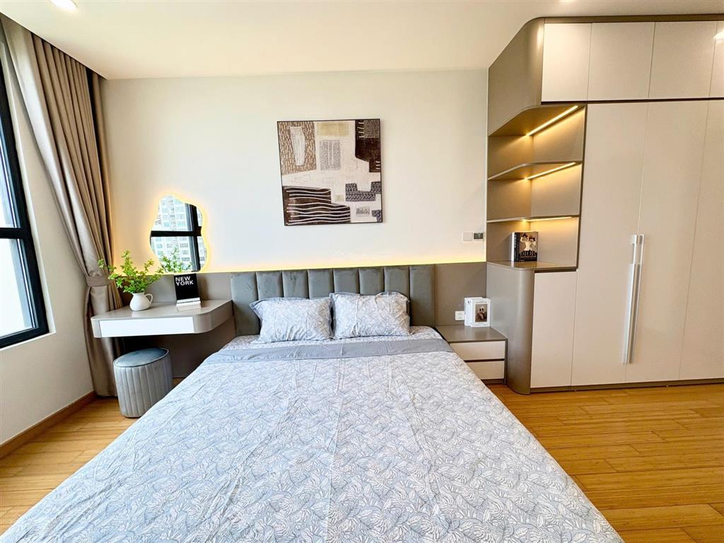 Gia đình có việc cần bán căn hộ 84m² chung cư the zei, đầy đủ nội thất giá tốt 8.6 tỷ 0973 563 ***