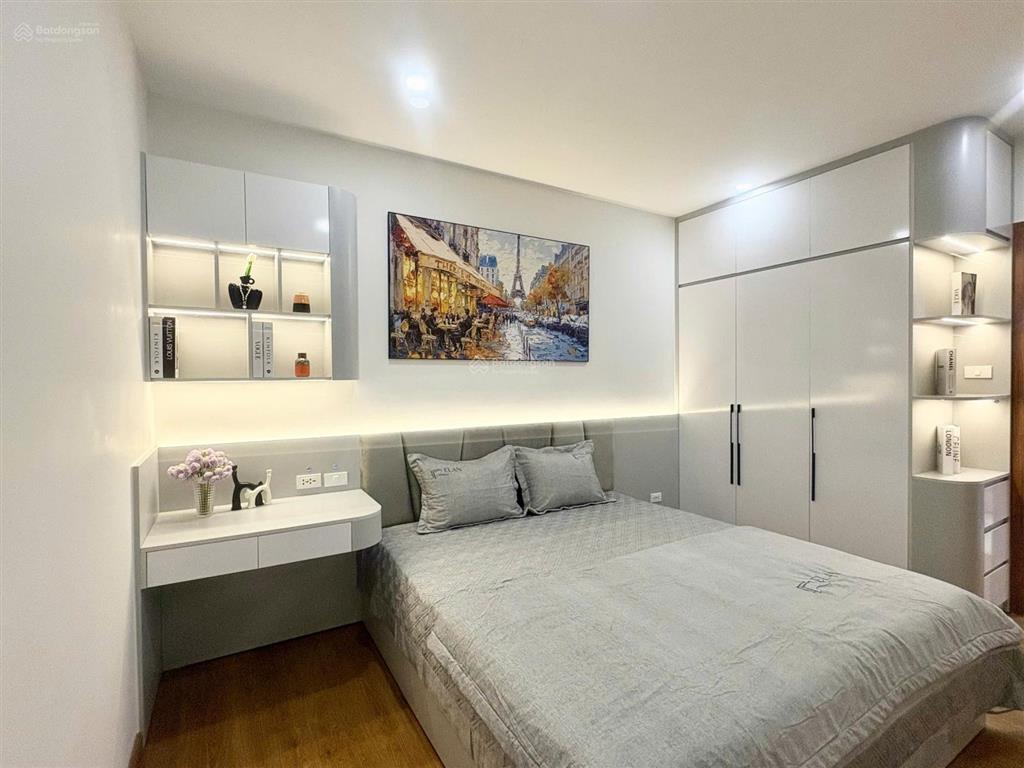 Cần bán gấp căn 61m2 chung cư iris garden, full đồ, giá 4,6 tỷ 0973 563 ***