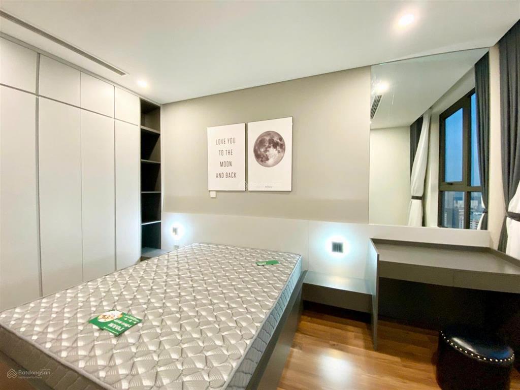 Tôi cần bán chung cư hoàng thành pearl, 80m2 full đồ giá 6,3 tỷ (0973 563 ***)