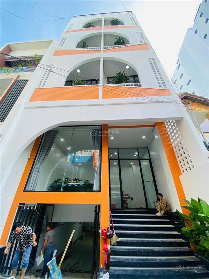 Bán tòa căn hộ dịch vụ đường lê đình lý trung tâm đà nẵng. doanh thu ổn định 1,4 tỷ/năm