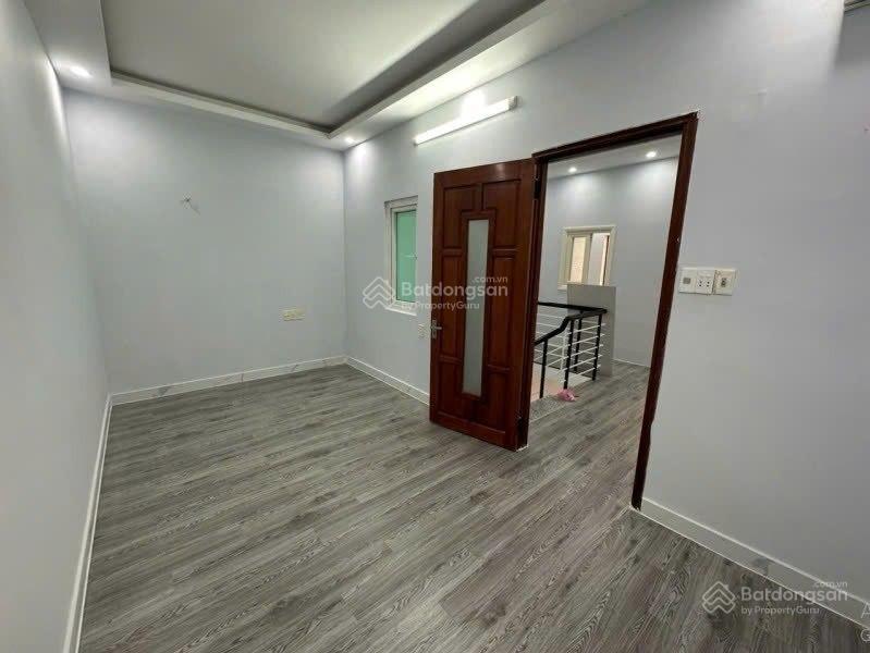 Bán nhà 2 tầng đường nguyễn văn linh gần đại học duy tân khu lõi trung tâm đà nẵng