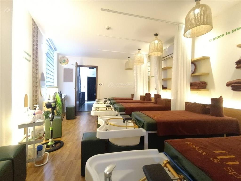 Cho thuê tòa spa 6 tầng + thang máy khu phố biển phạm văn đồng, sơn trà