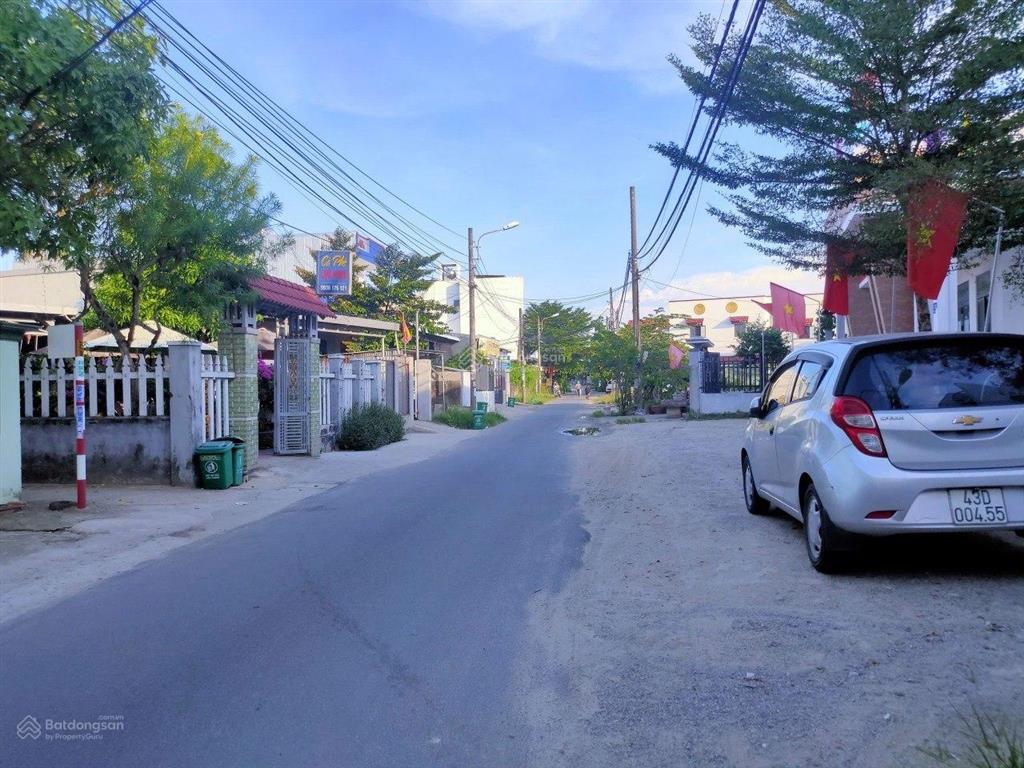 Bán quỹ đất lớn 272,4m2  mặt tiền khái tây 1  kề làng đại học  chỉ 32 tr/m2