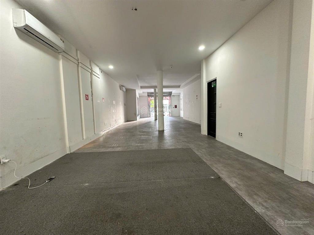 Cho thuê mặt bằng 120m2 hai mặt tiền đường tiểu la, hải châu, đà nẵng giá chỉ 16tr/tháng