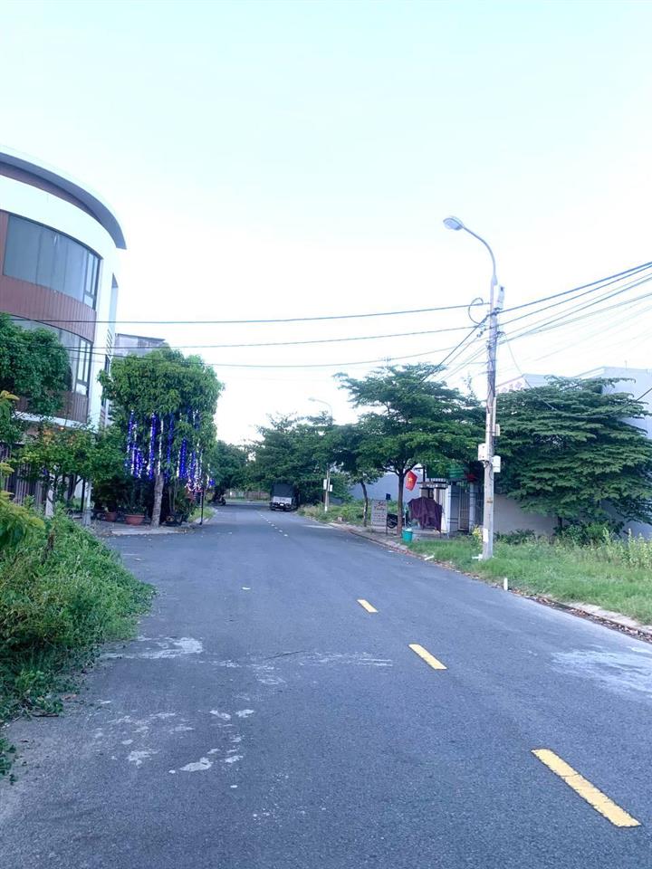 Bán đất đường hoàng bật đạt đối diện khu fpt, gần làng đại học đà nẵng
