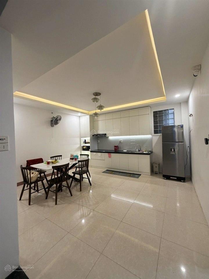 Cho thuê nhà 3 tầng kiệt ô tô ông ích khiêm hải châu, gần khu phú gia