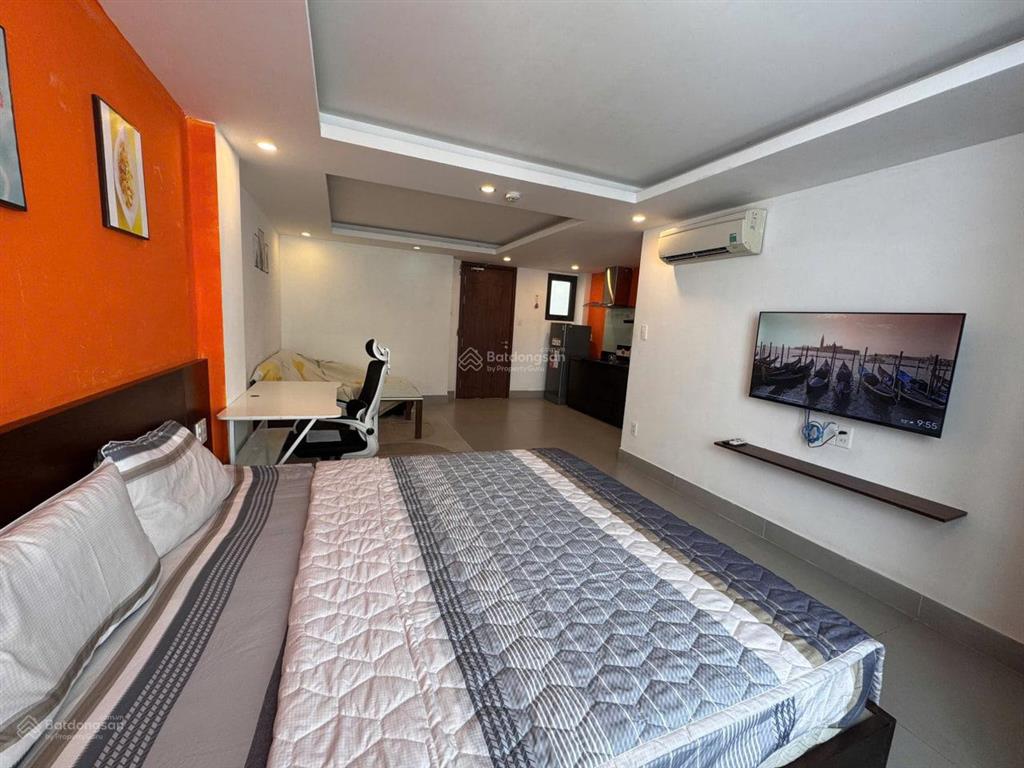 Bán tòa căn hộ 9 tầng 16 phòng apartment. khu phố biển phạm văn đồng đà nẵng