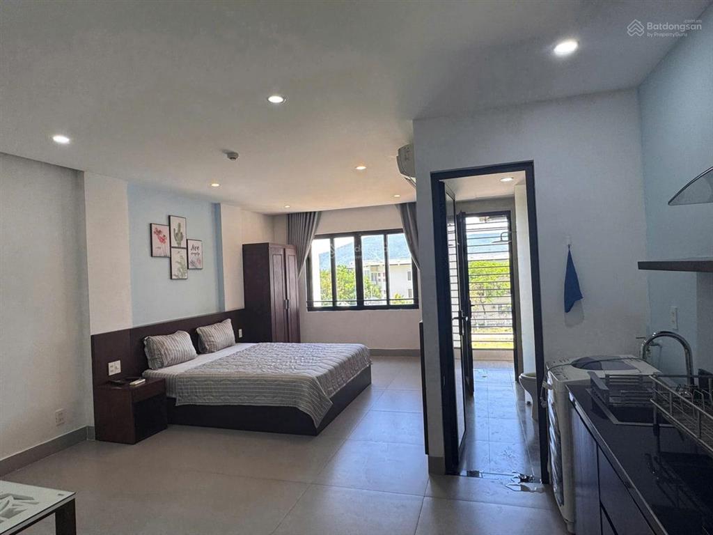 Bán tòa căn hộ 9 tầng 16 phòng apartment. khu phố biển phạm văn đồng đà nẵng