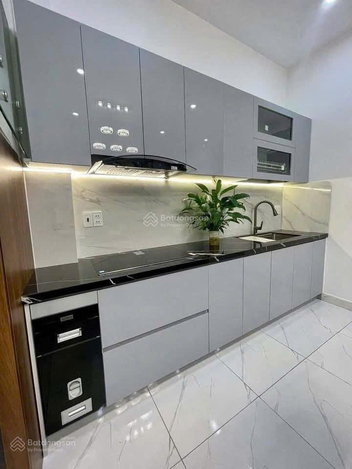 Bán nhà 3 tầng đẹp kiệt 6m ô tô tránh điện biên phủ, thanh khê