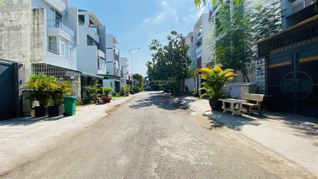 Cập nhật 6 căn nhà phố đang bán kdc đông thủ thiêm, sổ hồng hoàn công, giá bán từ 15,228,5 tỷ